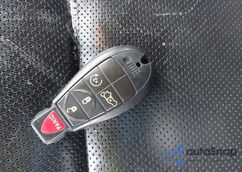 2012 Jeep Grand Cherokee Overland из США, поврежденный, VIN 1C4RJFCG9CC342193